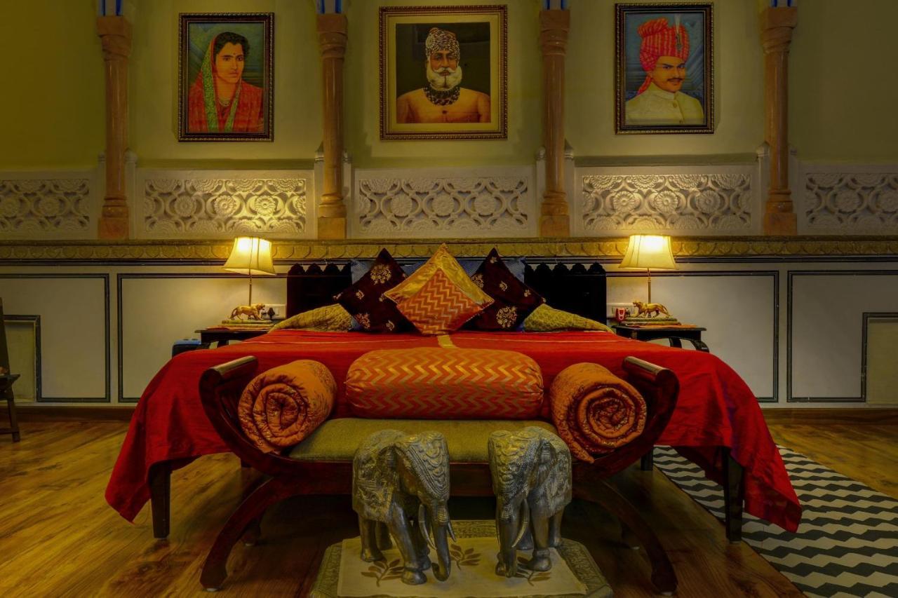 The Umaid Vilas Royal Heritage Haveli ジャイプール エクステリア 写真