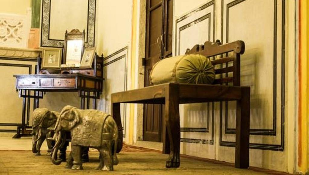 The Umaid Vilas Royal Heritage Haveli ジャイプール 部屋 写真