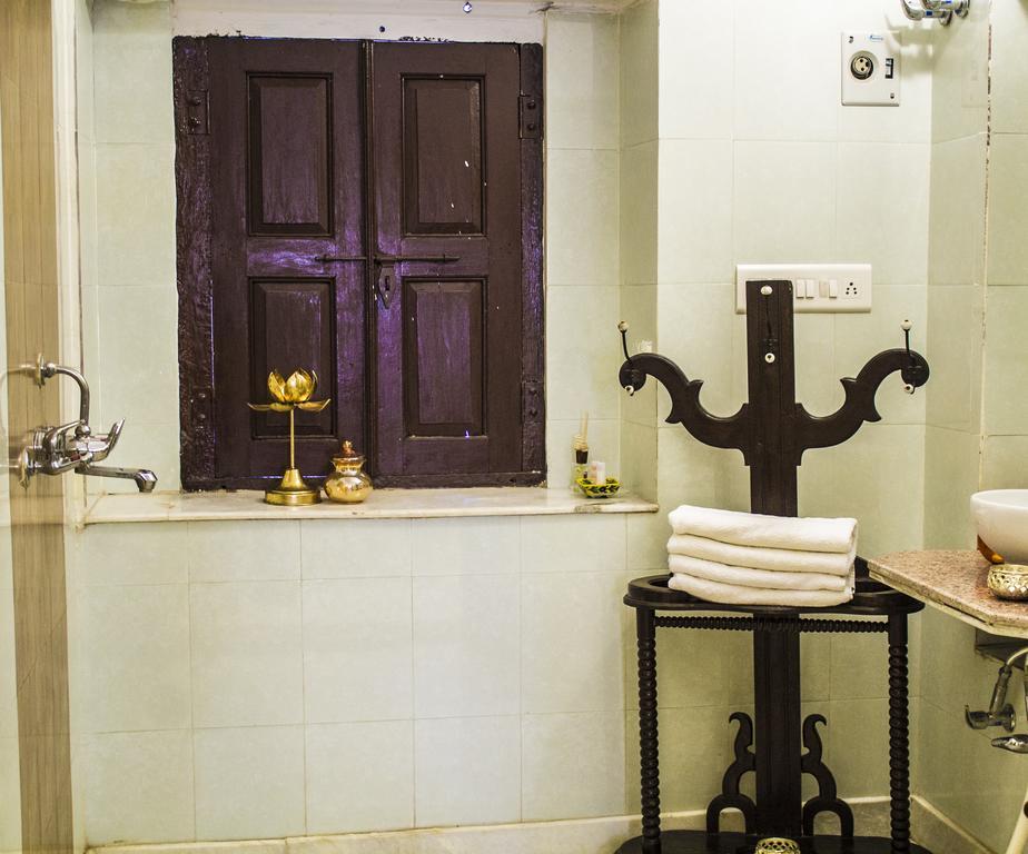 The Umaid Vilas Royal Heritage Haveli ジャイプール 部屋 写真